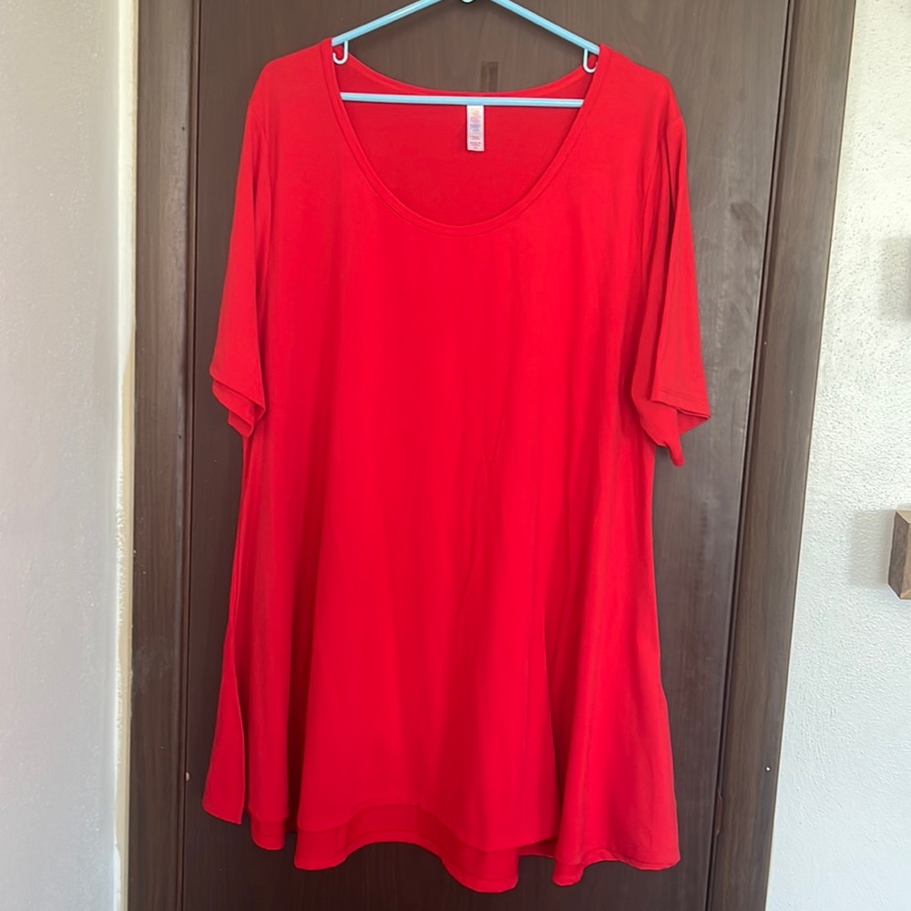 Lularoe perfect T